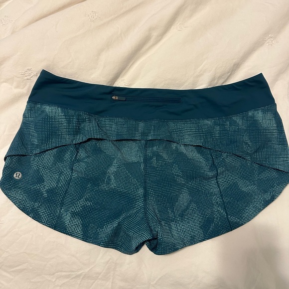 lululemon athletica Pants - Lululemon speed up shorts 2.5 length size 12